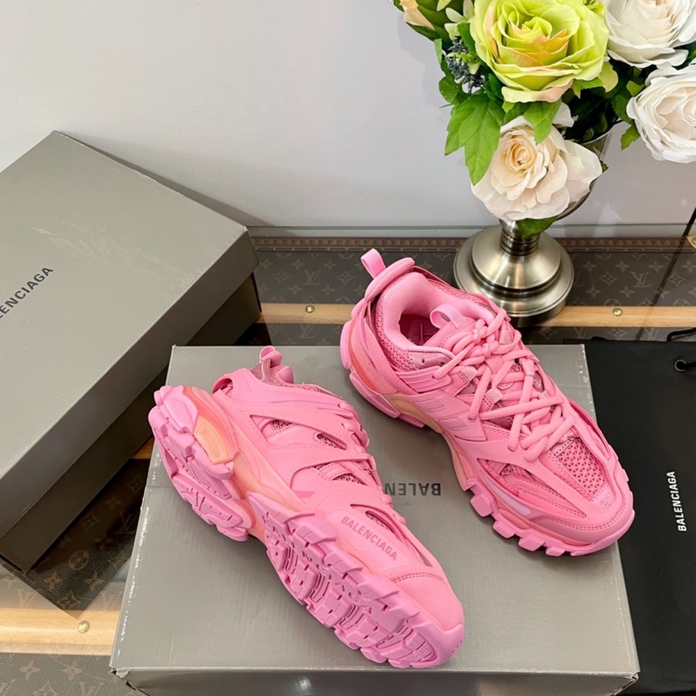 Balenciaga Pink Designer Athletic Sneakers - Picture 6 of 6